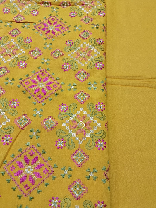 (R25-224) I Rahwaleen Embroidery Karandi Suit (3-Piece) | 💛 Golden Bloom | Bareeze Prints