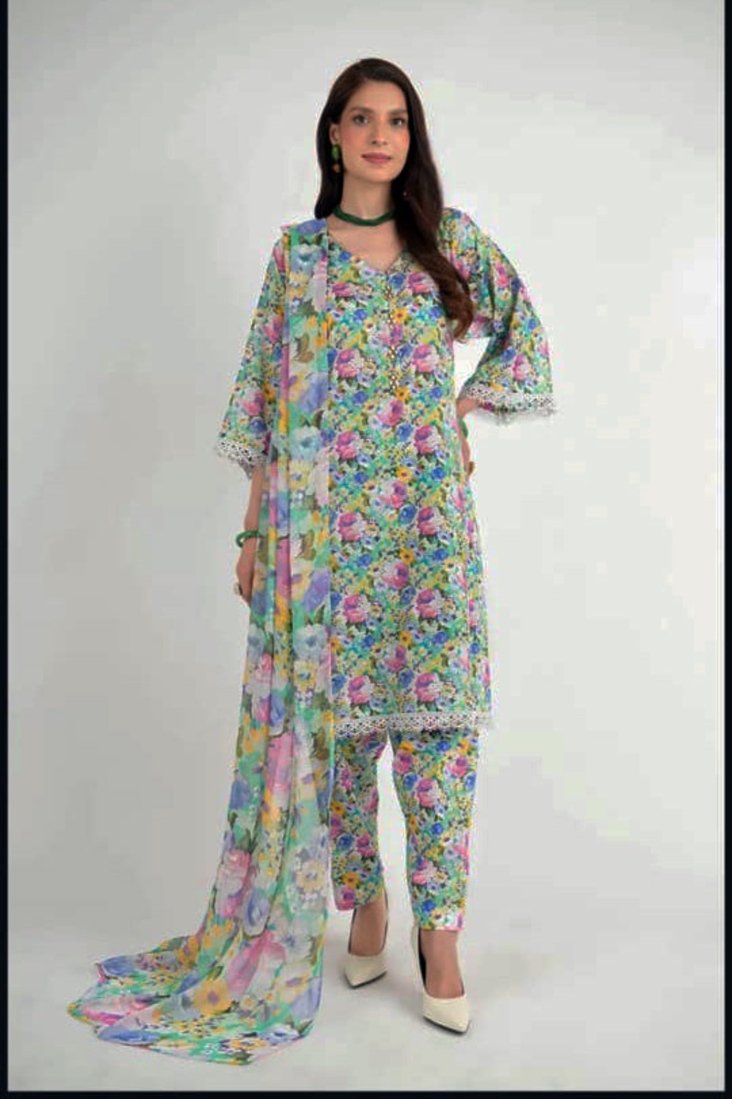 X Rahwaleen Printed Lawn Suit (3-Piece) | Summer Collection 2025 (R25-035)💛🌸