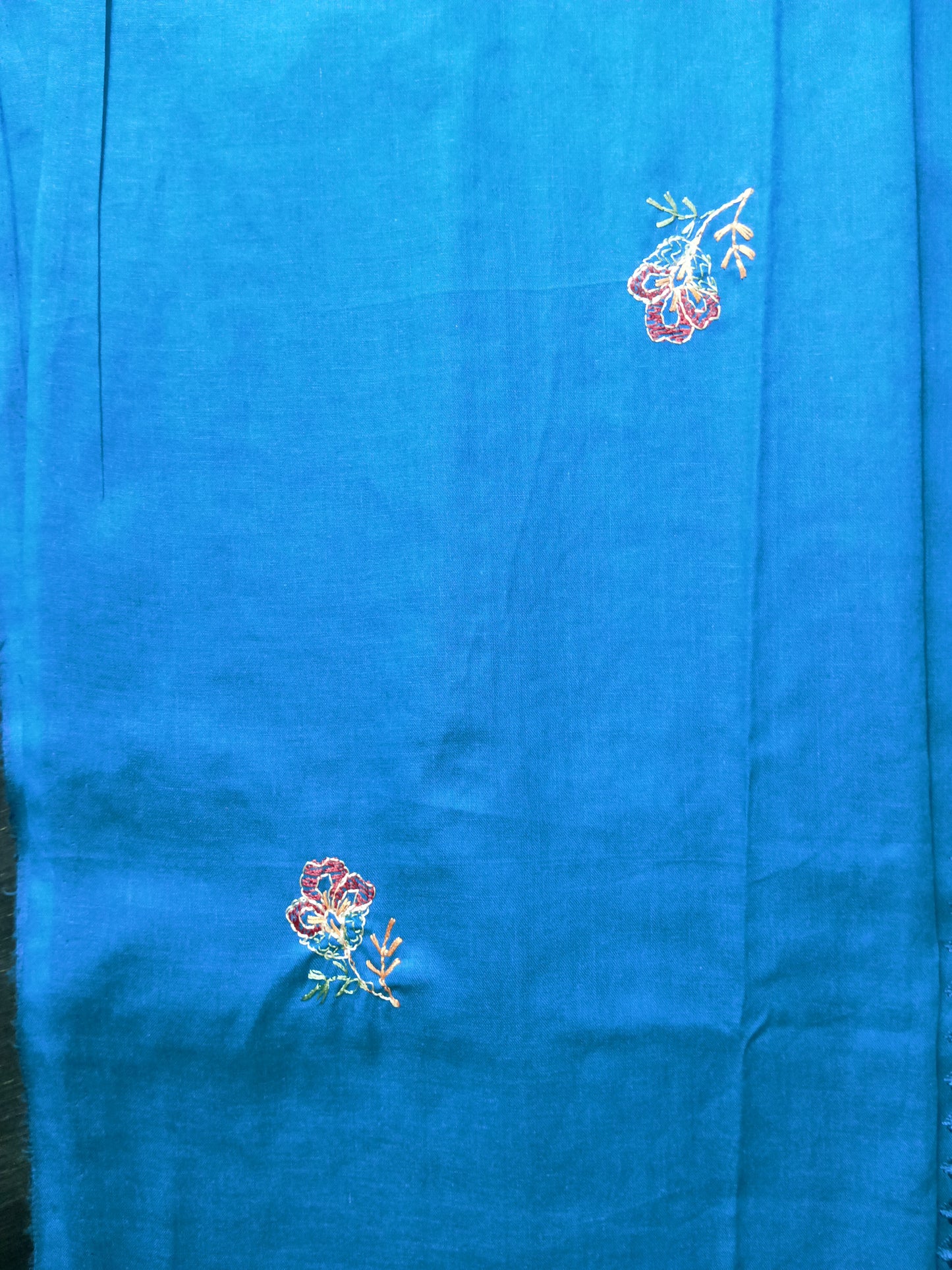 Rahwaleen Embroidery Lawn Suit with Chicken Kari (2-Piece) |🪻 Zinc Mist | (R25-089)