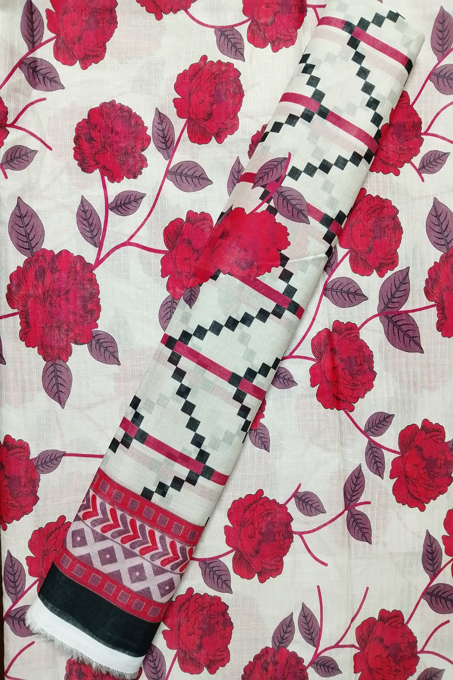 Rahwaleen Printed Lawn Suit (3-Piece) |🌈 Bana Dora Collection | (R25-143)