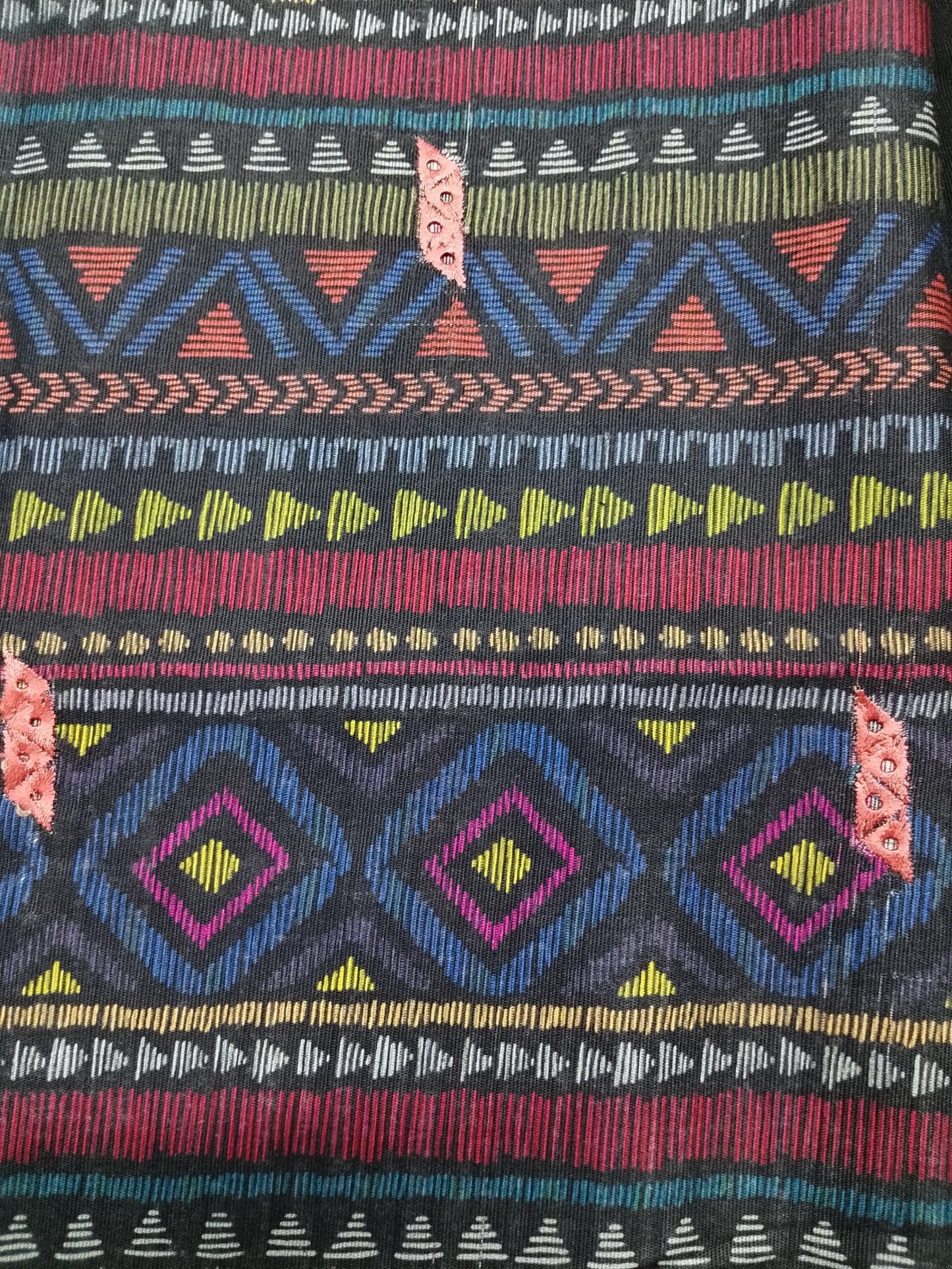 (R25-208) | Rahwaleen Printed Khaddar Suit (3-Piece) | 🖤 Midnight Muse | Bareeze Prints