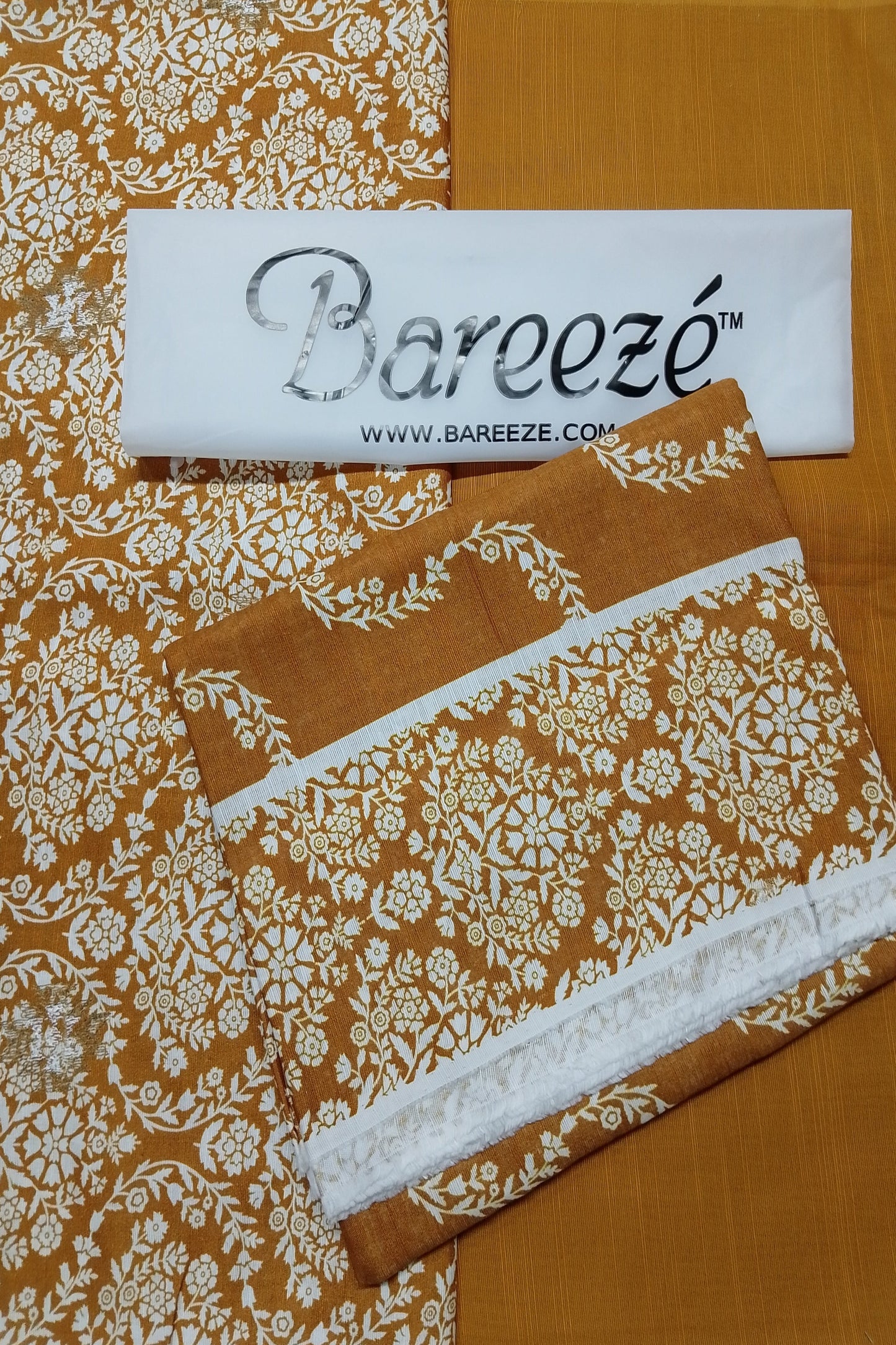 (R25-212) | Rahwaleen Printed Khaddar Suit (3-Piece) | 🍂 Autumn Whisper I Bareeze Prints