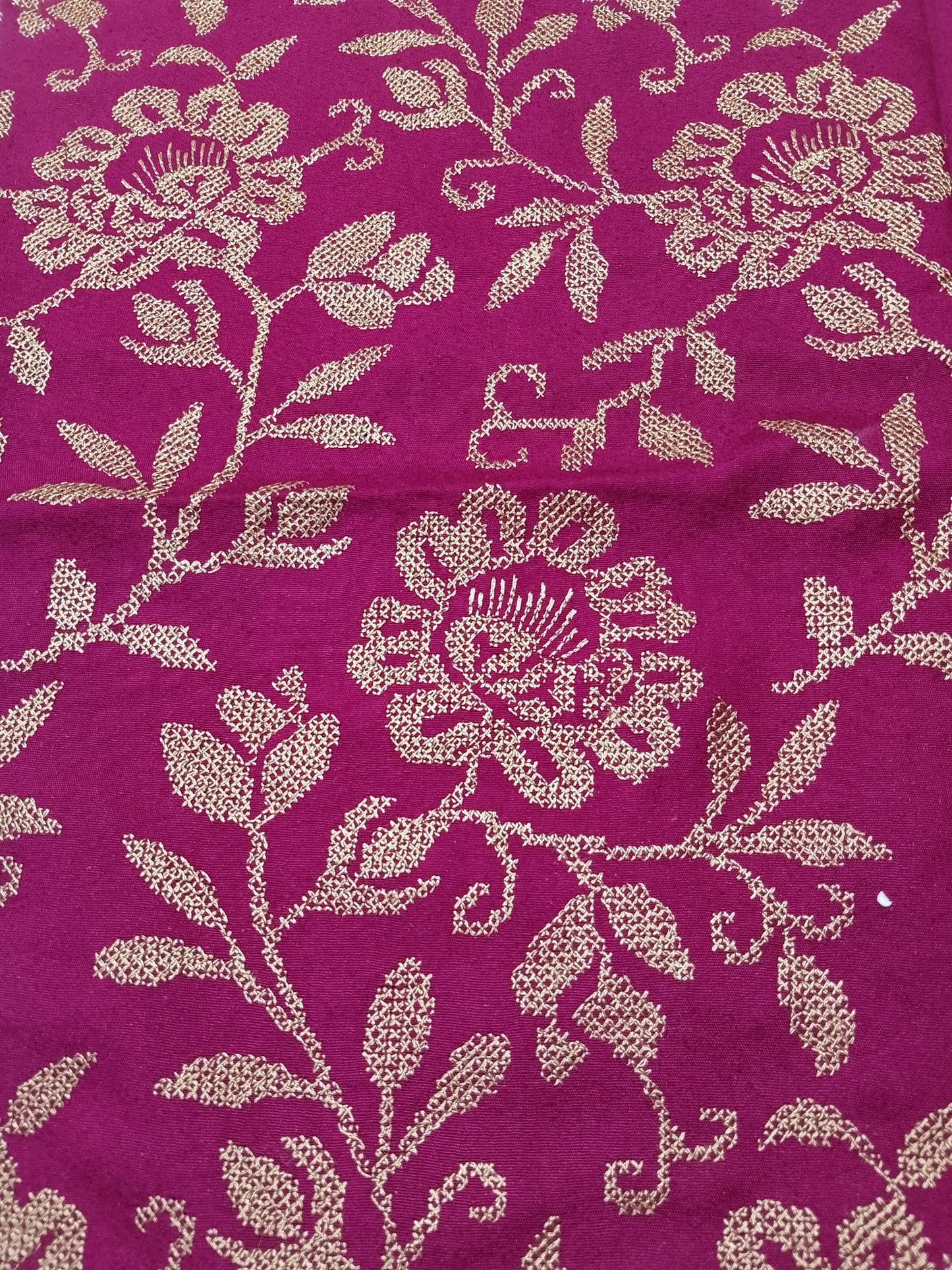 (R25-221) I Rahwaleen Embroidery Karandi Suit (3-Piece) | 🌺 Rosewood Glow | Bareeze Prints