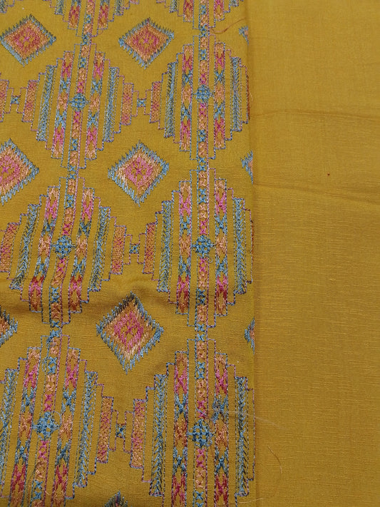 (R25-225) I Rahwaleen Embroidery Karandi Suit (3-Piece) | πΌ Sunshine Grace | Bareeze Prints