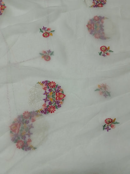 (R25-229) I Rahwaleen Embroidery Karandi Suit (3-Piece) | 🤍 Floral Symphony | Bareeze Prints