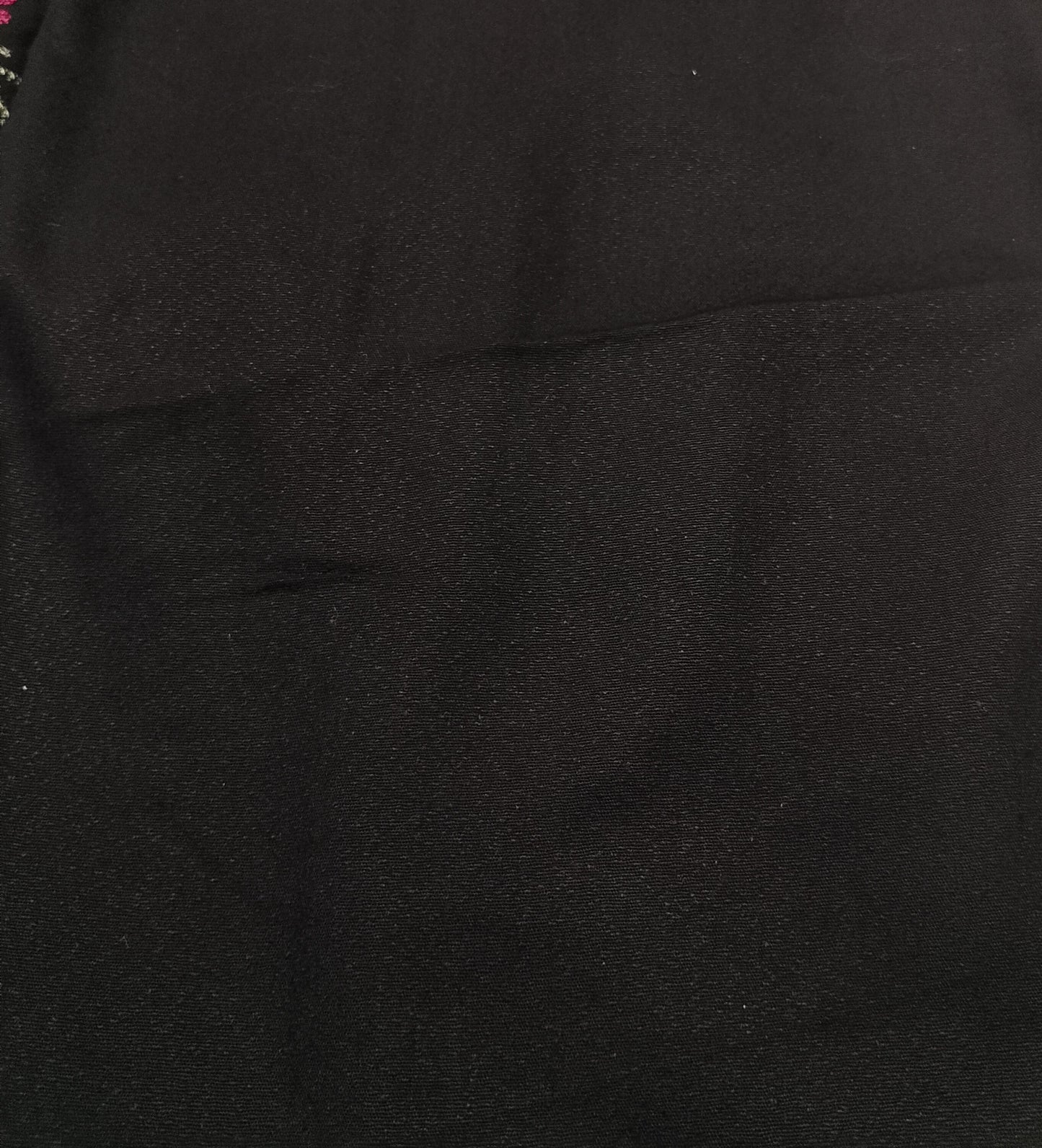 (R25-231) I Rahwaleen Embroidery Karandi Suit (3-Piece) | 🖤 Noir Elegance | Bareeze Prints