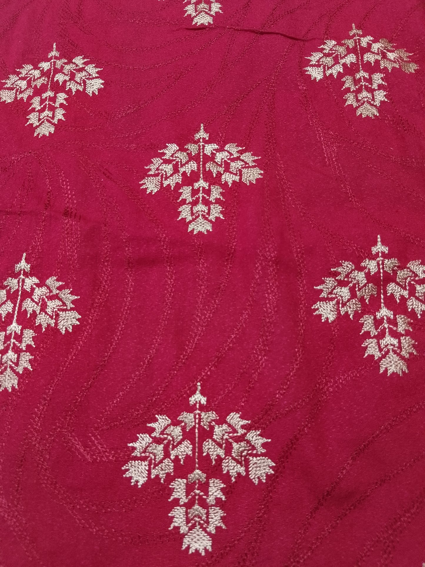 (R25-233) I Rahwaleen Embroidery Karandi Suit (3-Piece) | ❤️ Crimson Radiance | Bareeze Prints