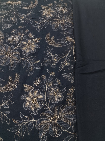 (R25-223) I Rahwaleen Embroidery Karandi Suit (3-Piece) | 🩶 Silver Dusk | Bareeze Prints