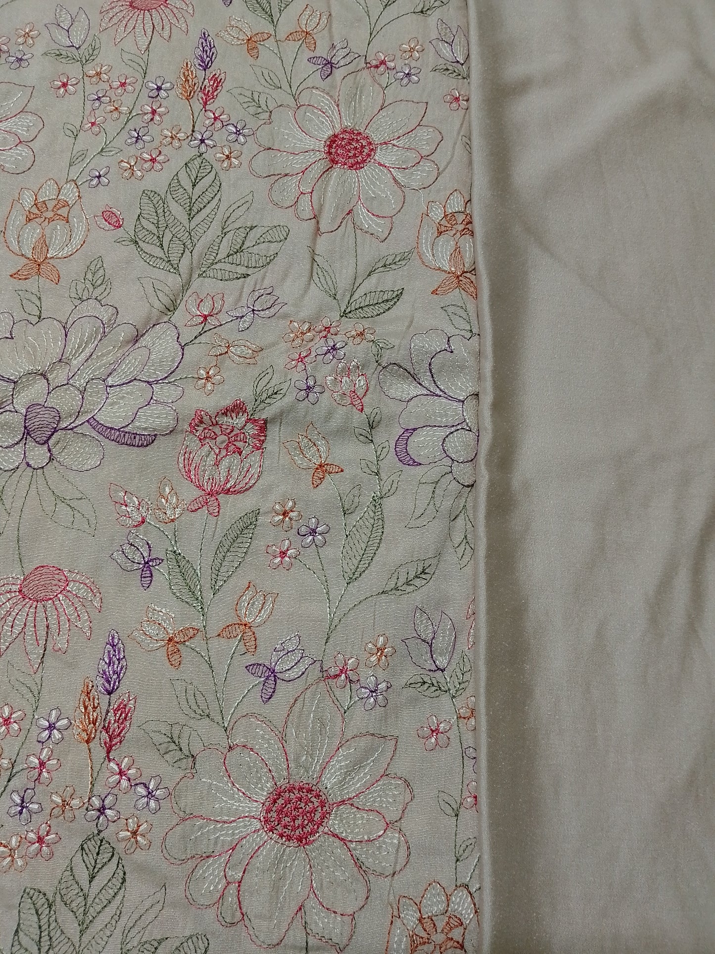 (R25-246) I Rahwaleen Embroidery Karandi Suit (3-Piece) | 🌸 Sandstone Bloom | Bareeze Prints