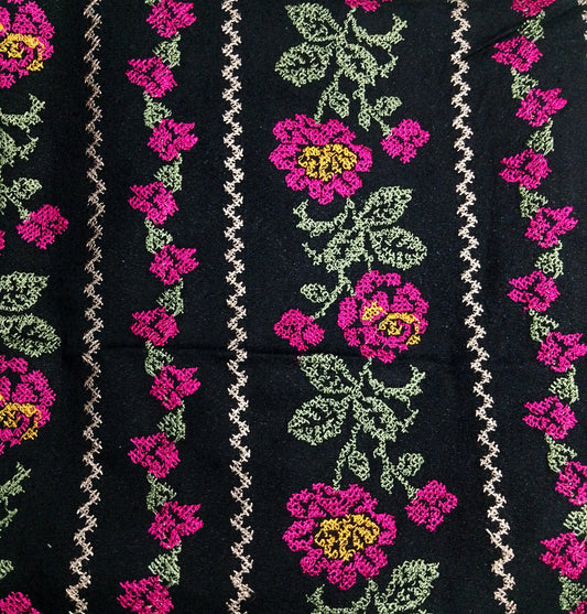 (R25-249) I Rahwaleen Embroidery Karandi Suit (2-Piece) | ✨ Midnight Bloom | Bareeze Prints