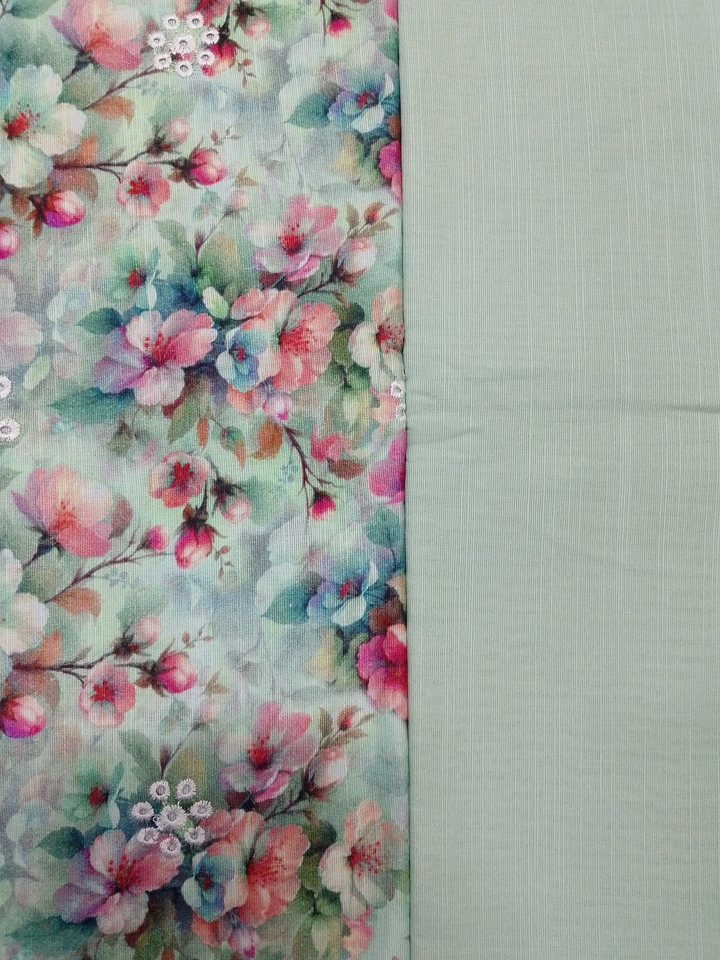 (R25-260) I Rahwaleen Printed Khaddar Suit (3-Piece) |         | Bareeze Prints